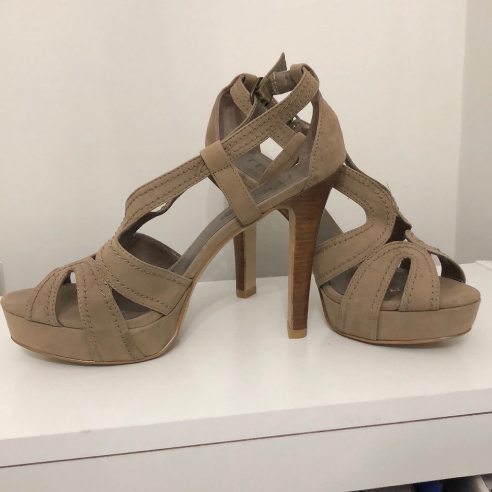Moda Spana Platform Strappy Heel